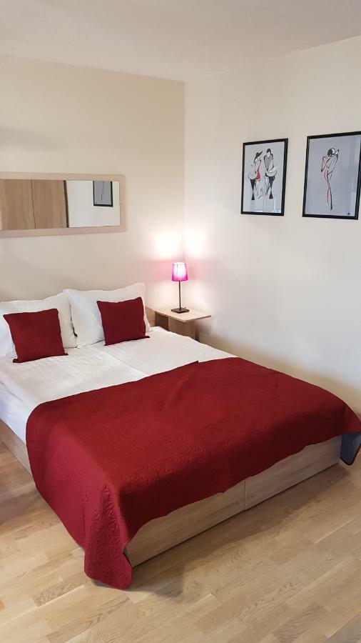 Gireles Apartamentai Kaišiadorys Zewnętrze zdjęcie